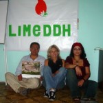 Con il Dr. Adrián Ramírez, presidente Limeddh e Maruie Thepaut segretario generale Limeddh. Agosto 2007. L´inizio di un amore